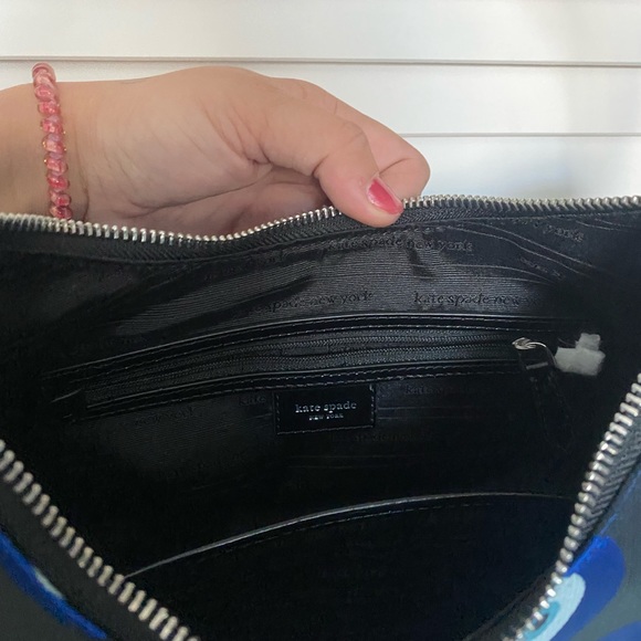 Kate Spade Handbag. - Picture 8 of 11